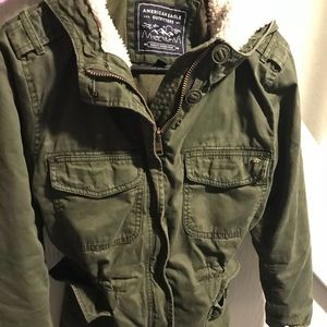 AE outdoor light jacket Medium